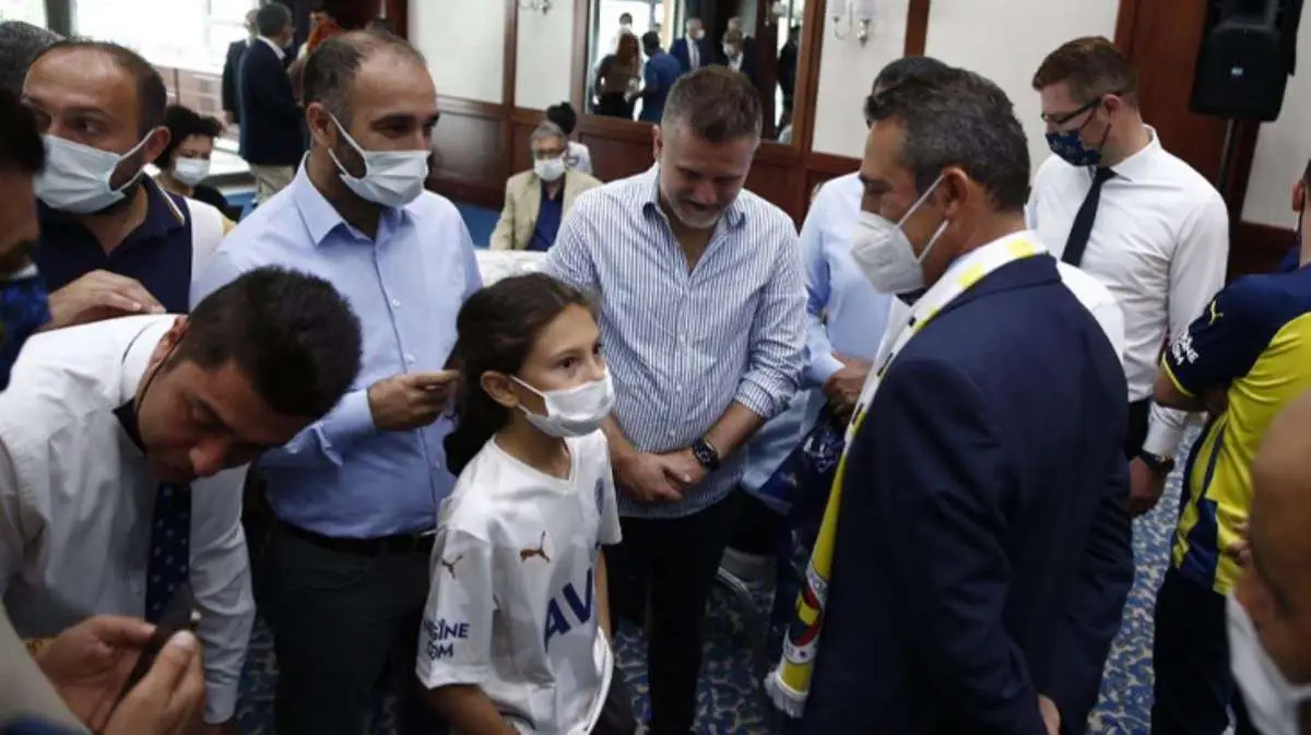 11 yaşındaki minik taraftarın isteği Başkan Ali Koç'u hayrete düşürdü