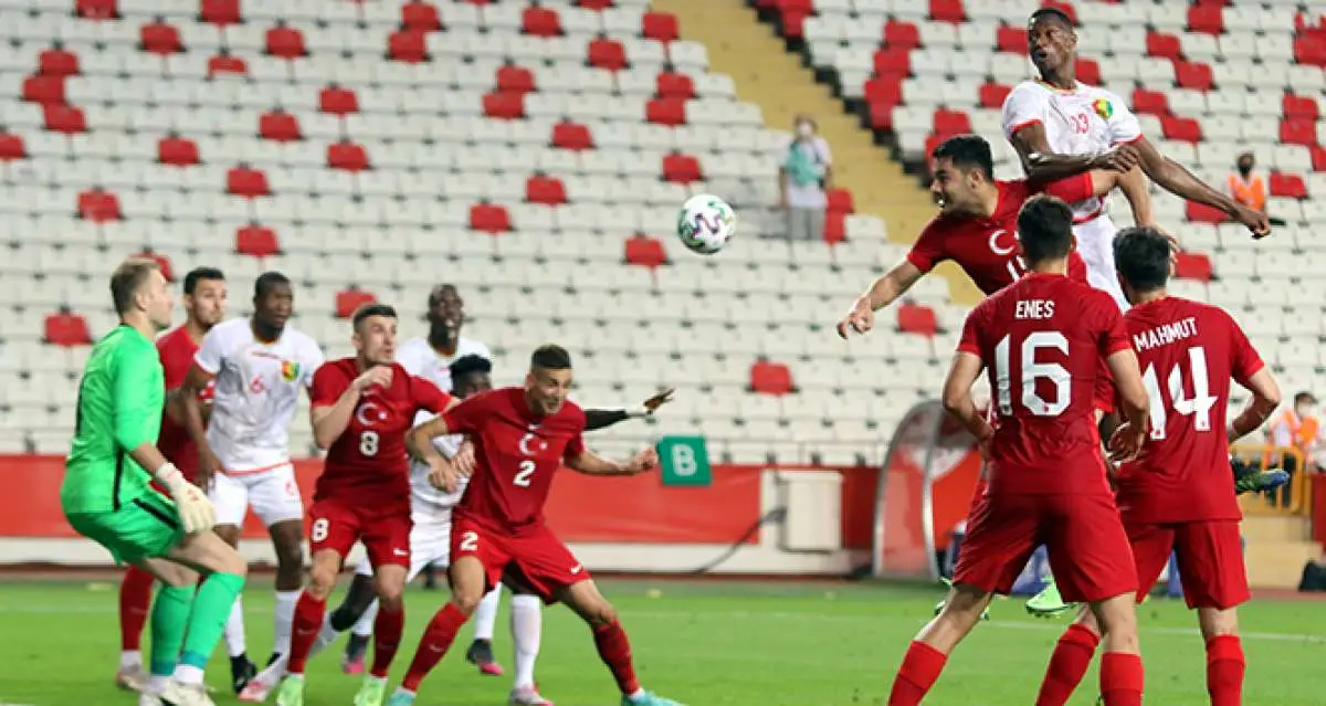 A Milli Takım Futbol Takımı, Gine ile berabere kaldı