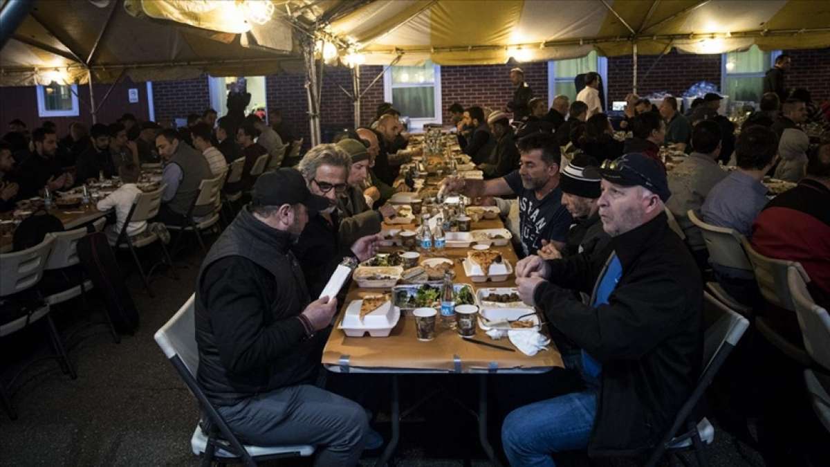 ABD'li Müslüman yardım kuruluşu Zekat Vakfı ramazanda 100 bin öğün yemek dağıtacak