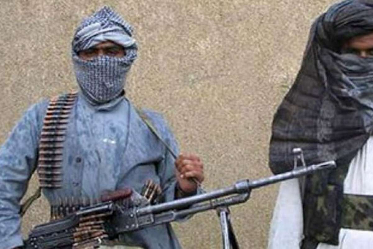 Afganistan'da 81 ilçe merkezi Taliban kontrolünde