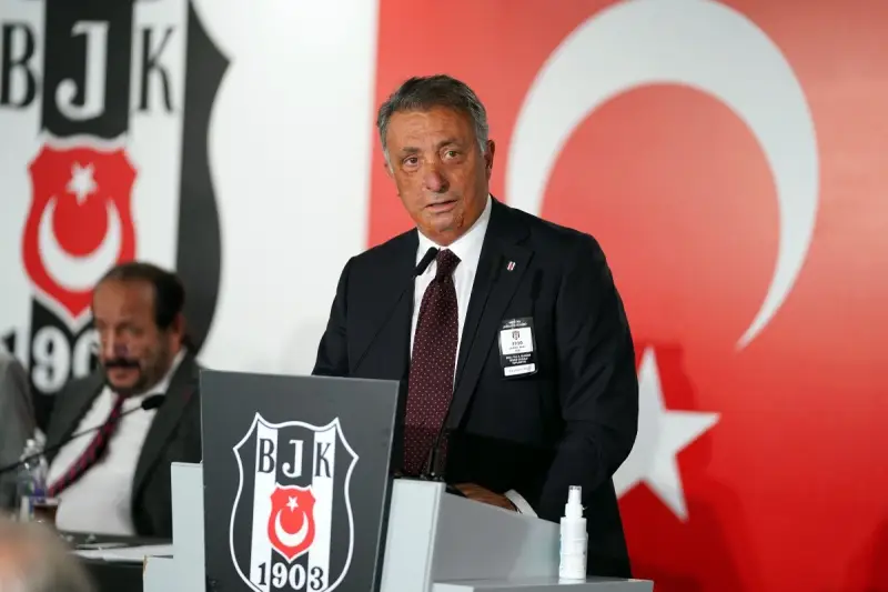 Ahmet Nur Çebi: 'Ben kimsenin altını oymadım, kendileri vınladı'