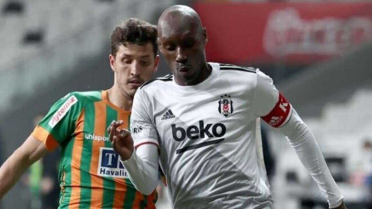 Alanyaspor'un yıldızı Salih Uçan: Üzerimizde karabulutlar var