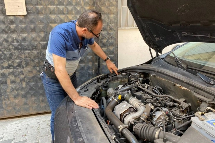 Aldığı ikinci el aracın önü benzinli arkası dizel çıktı