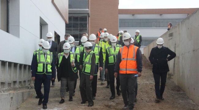 Alman Büyükelçi Schul, Türkiye’nin mülteci politikasını övdü 