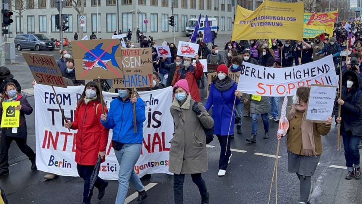 Almanya'da artan konut kiraları protesto edildi