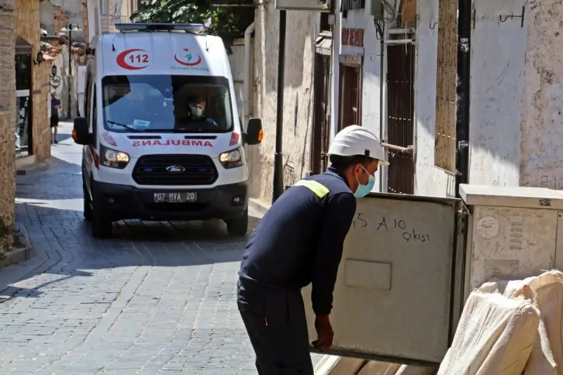 Antalya’da hırsızlık şüphelisinin feci ölümü