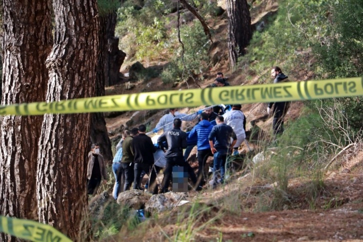 Antalya’da ormanlık alanda bulunan cesedin kimliği belirlendi