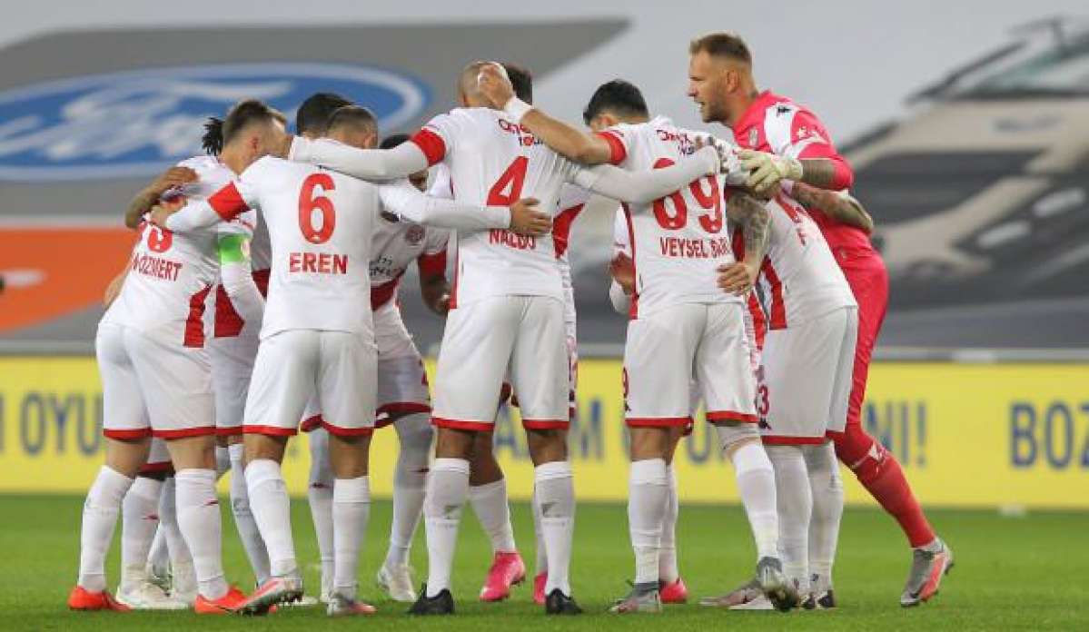 Antalyaspor Avrupa'nın zirvesinde!