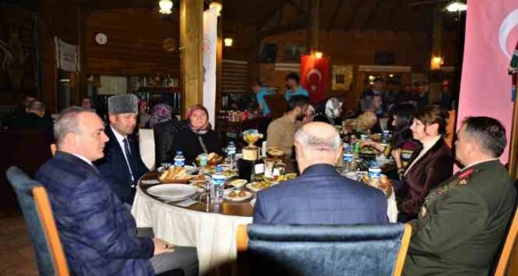 Ardahan’da şehit aileleri ve gazilere iftar