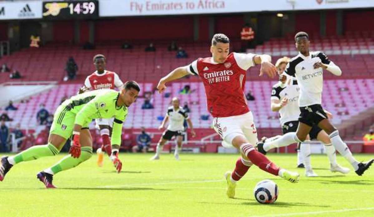 Arsenal, Fulham karşısında 1 puanı 90+7'de kurtardı