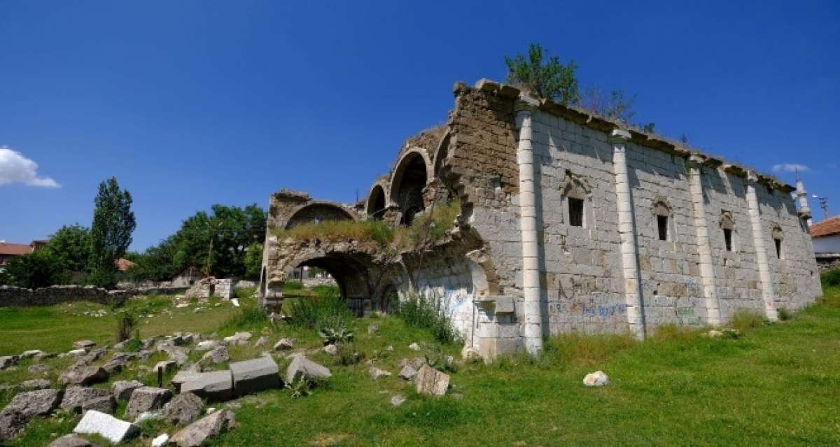 Asırlık kilise turizme kazandırılacak