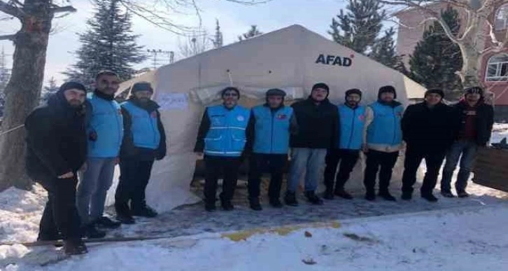 Aydın İl Müftülüğü deprem bölgesinde mescid çadırı inşa ederek ibadet imkanı sağladı