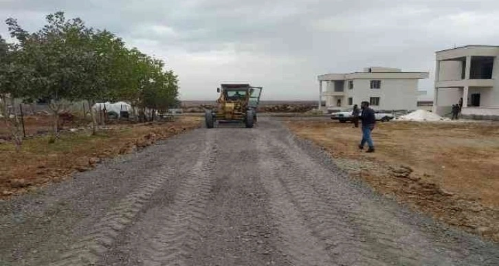 Bağlar Belediyesinin yol yapım çalışmaları devam ediyor