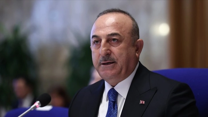 Bakan Çavuşoğlu, Türkmen ve İranlı mevkidaşlarıyla telefonda görüştü