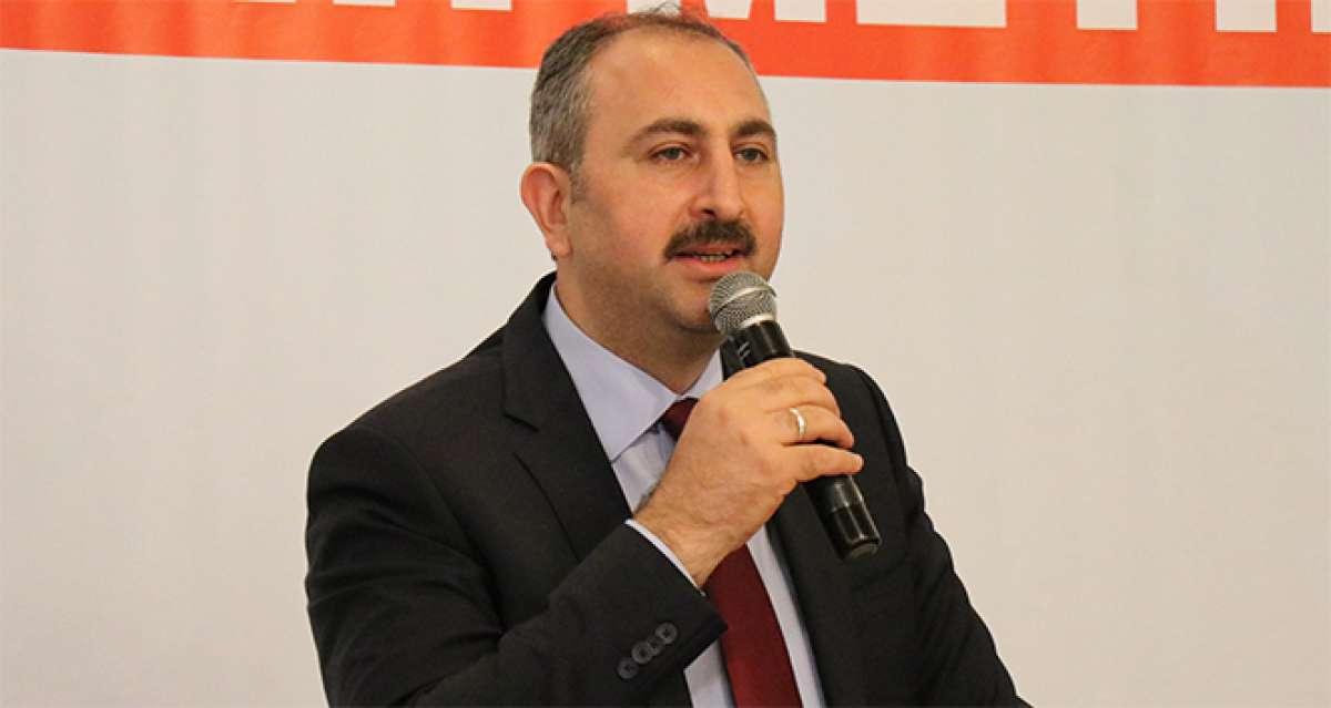 Bakan Gül: 'İzmir'de HDP il binasına yapılan saldırıyı ve cinayeti lanetliyorum'