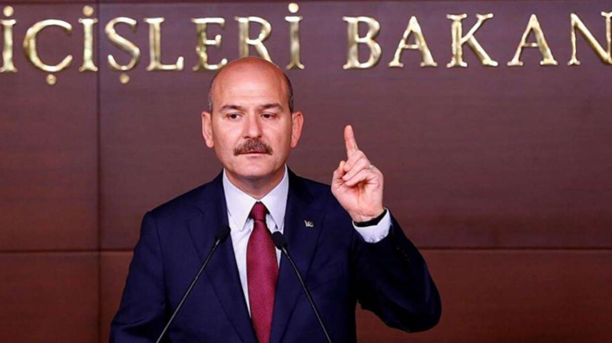 Bakan Soylu paylaştı: Jandarmamız Kırmızı Liste'ye bir çizgi çekti