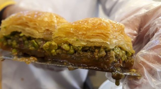 Baklava aşkı beste yaptırdı