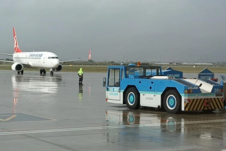 Balıkesir Koca Seyit Havalimanı yolcu sayısında rekora koşuyor