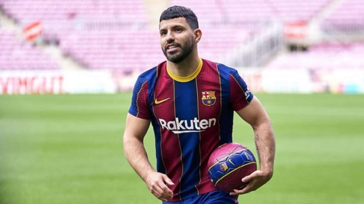 Barcelona'nın yeni transferi Agüero, sakatlığı nedeniyle 10 hafta sahalardan uzak kalacak