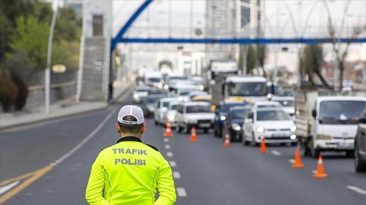 Başkentte 1 Mayıs'ta bazı yollar trafiğe kapatılacak