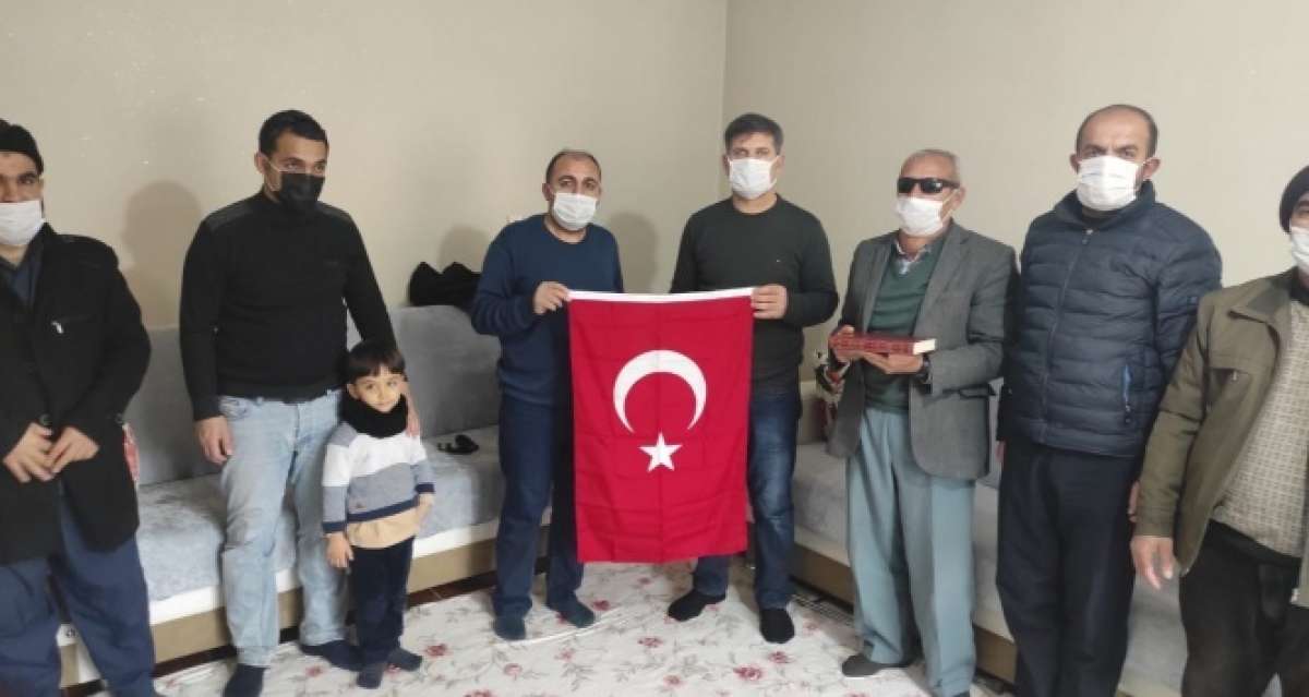 Batman'da teröristlerce 28 yıl önce annesinin kucağında şehit edilen 5 aylık bebek anıldı