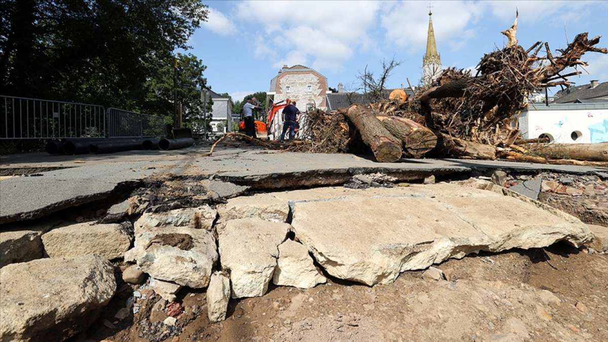 Belçika'da sel kurbanları için anma törenleri düzenlendi