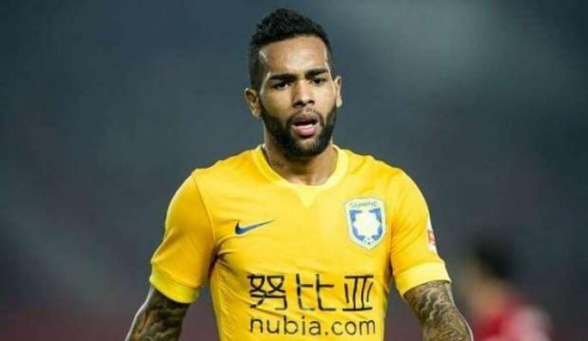 Beşiktaş, Alex Teixeira için tüm imkanları seferber etti