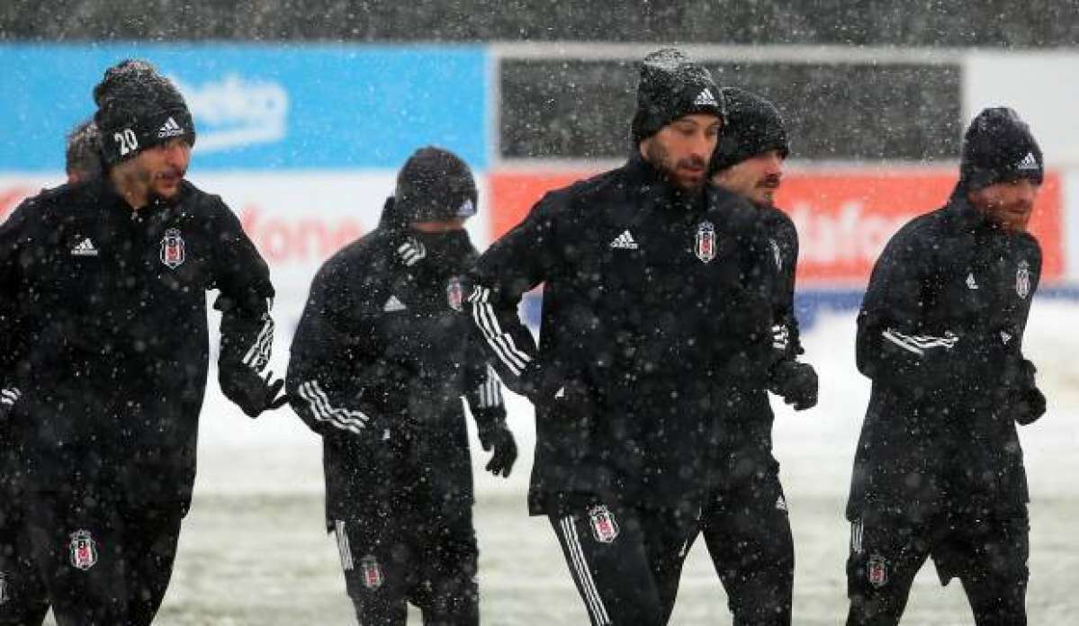 Beşiktaş'a 10 günlük ilaç gibi ara!