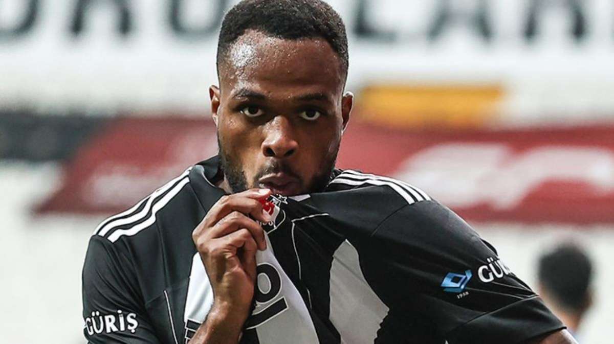 Beşiktaş'tan Cyle Larin kararı: 135 milyon TL getiren onu alır