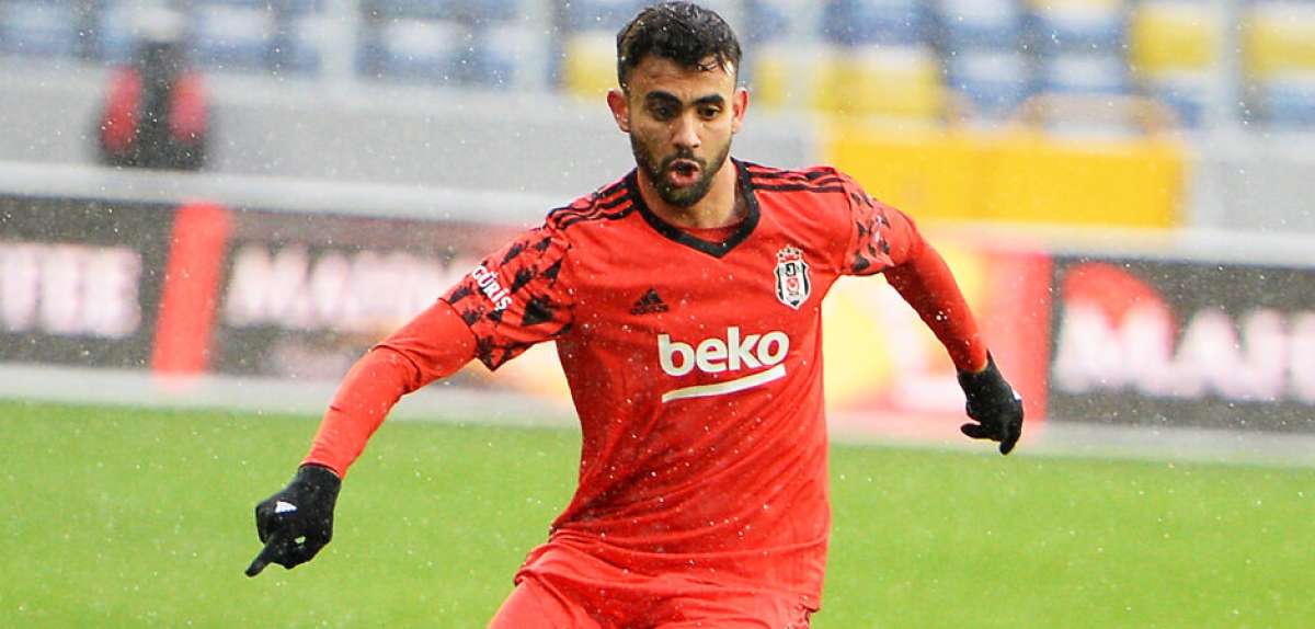 Beşiktaş'tan Ghezzal için resmi teklif! Görüşmeler başladı