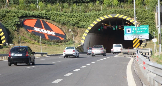 Bolu Dağı Tüneli'nden milyonlarca araç geçti