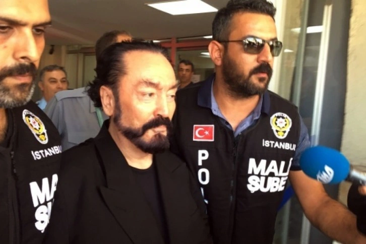 Bozma kararının ardından yeniden görülen Adnan Oktar davasında karar açıklandı