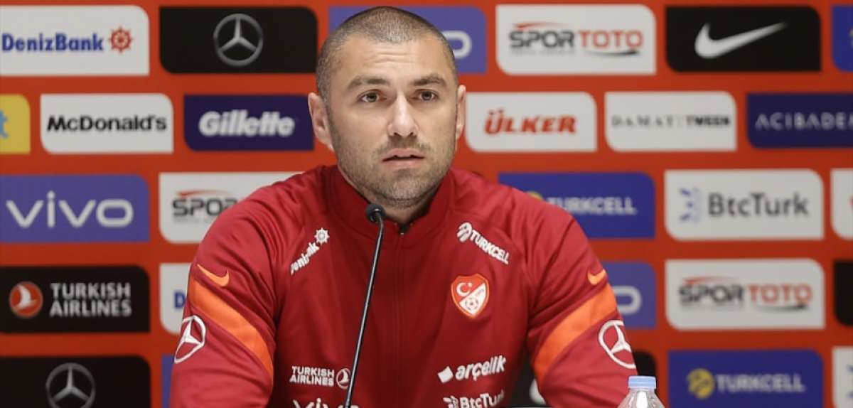 Burak Yılmaz açıkladı! 'Çok iyi teklifler var'