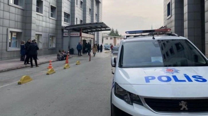 Bursa'da 21 lise öğrencisi hastaneye kaldırıldı