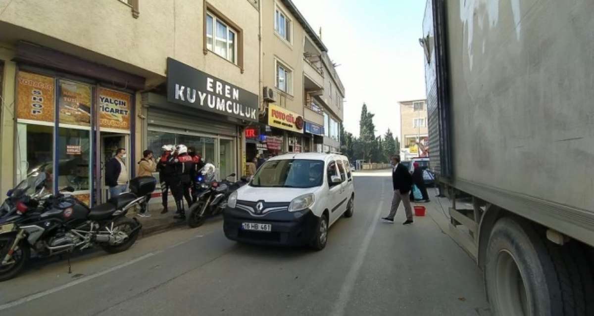 Bursa'da pompalı tüfekle kuyumcu soygunu