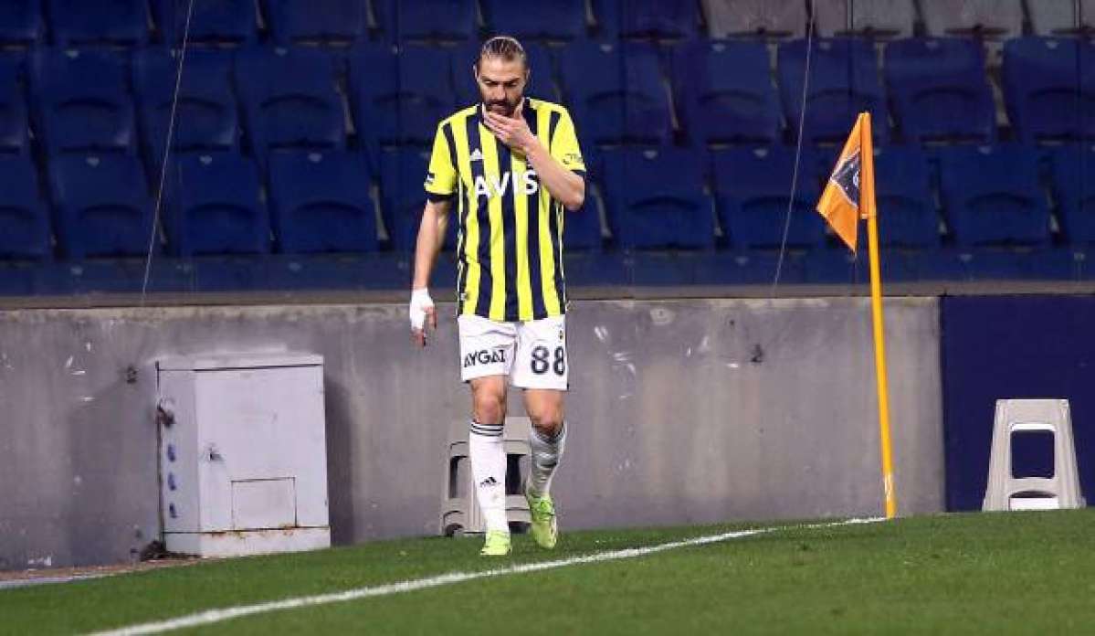 Caner'den değişikliğe tepki