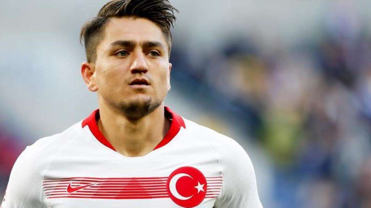 Cengiz Ünder'i isteyen Fenerbahçe, Mourinho'dan gelecek haberi bekliyor