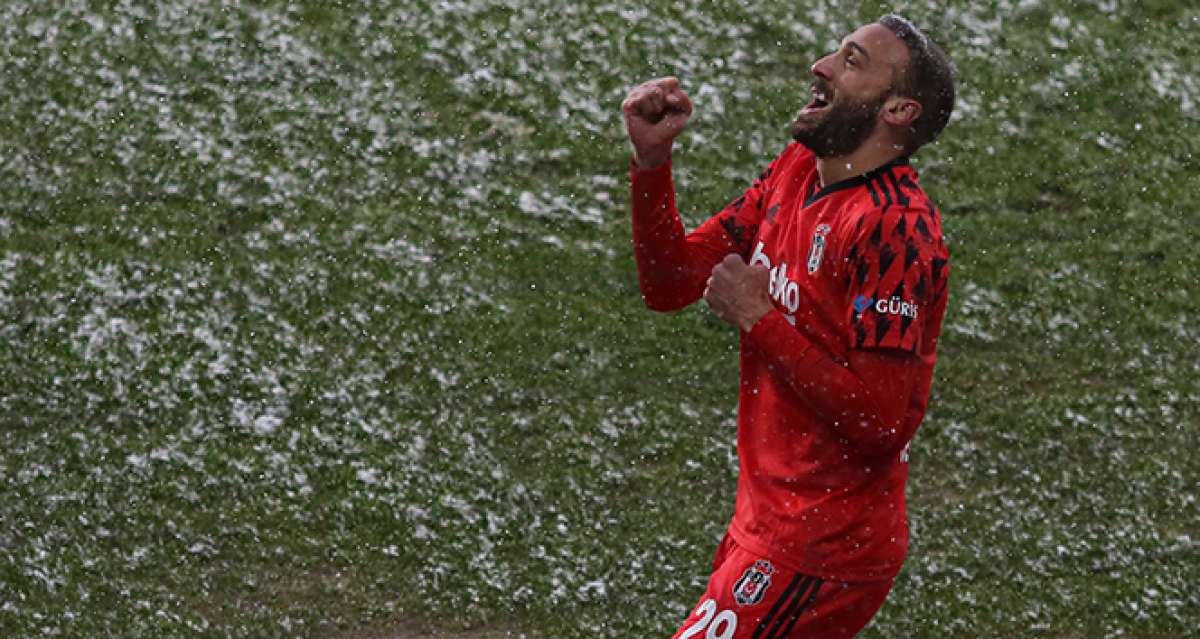 Cenk Tosun, Beşiktaş'a dubleyle döndü