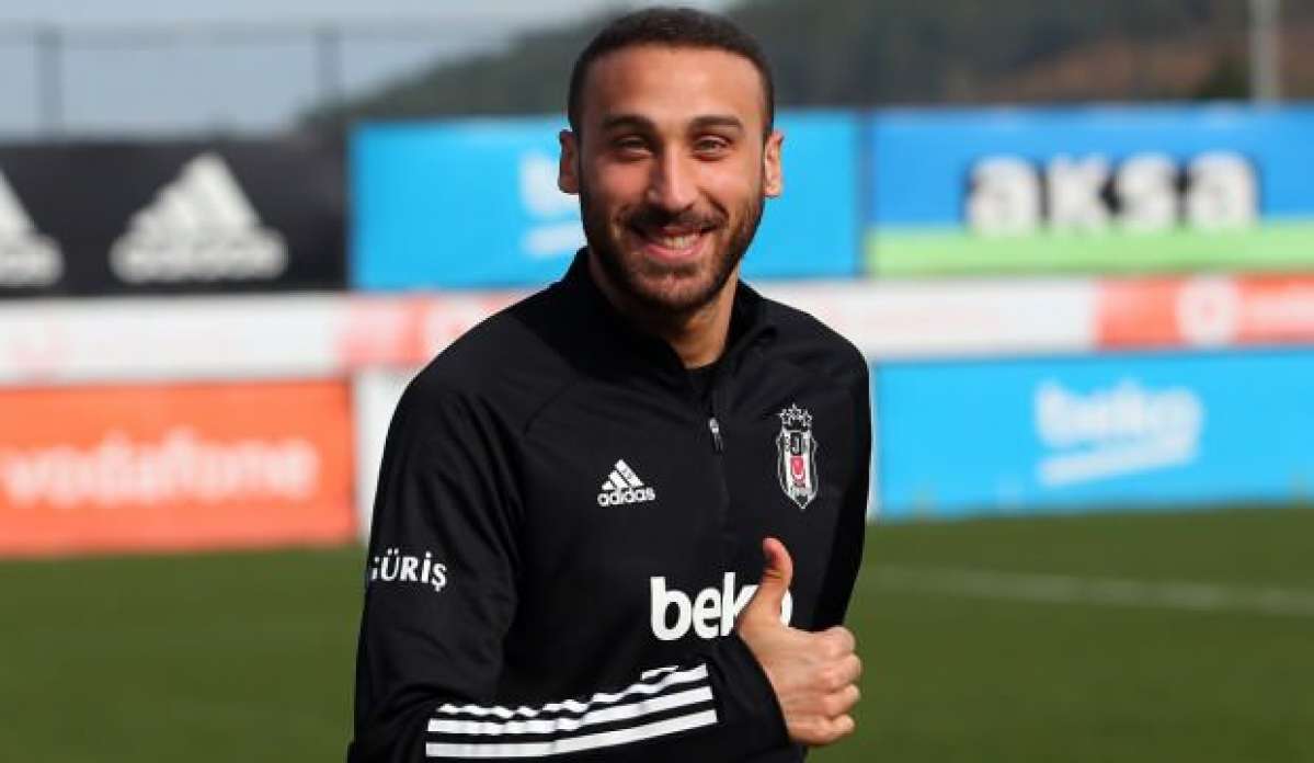 Cenk Tosun, Fenerbahçe'ye saklanıyor!