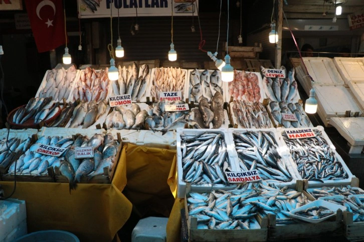 Çiftlik balığı fiyatları deniz balıklarını geçti