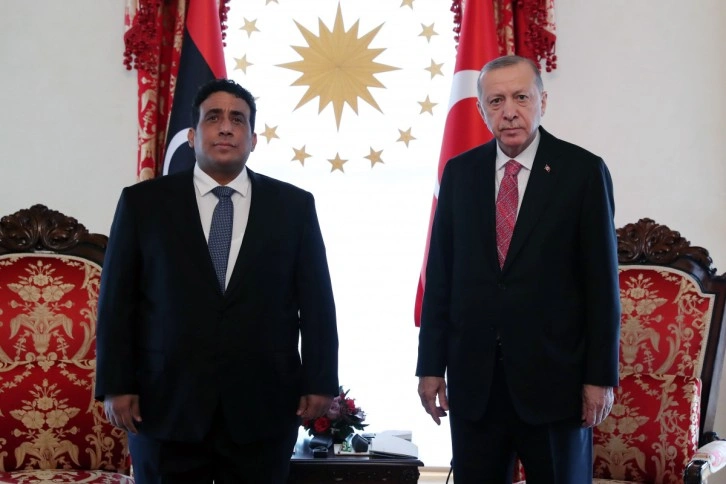 Cumhurbaşkanı Erdoğan Libya Başkanlık Konseyi Başkanı Muhammed El Menfi ile görüştü