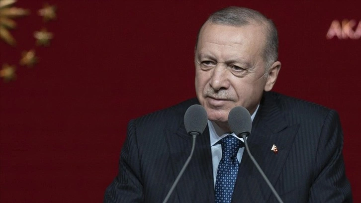 Cumhurbaşkanı Erdoğan: Yıl sonuna kadar 1 milyon gencimizin istihdamlarını sağlamayı hedefliyoruz