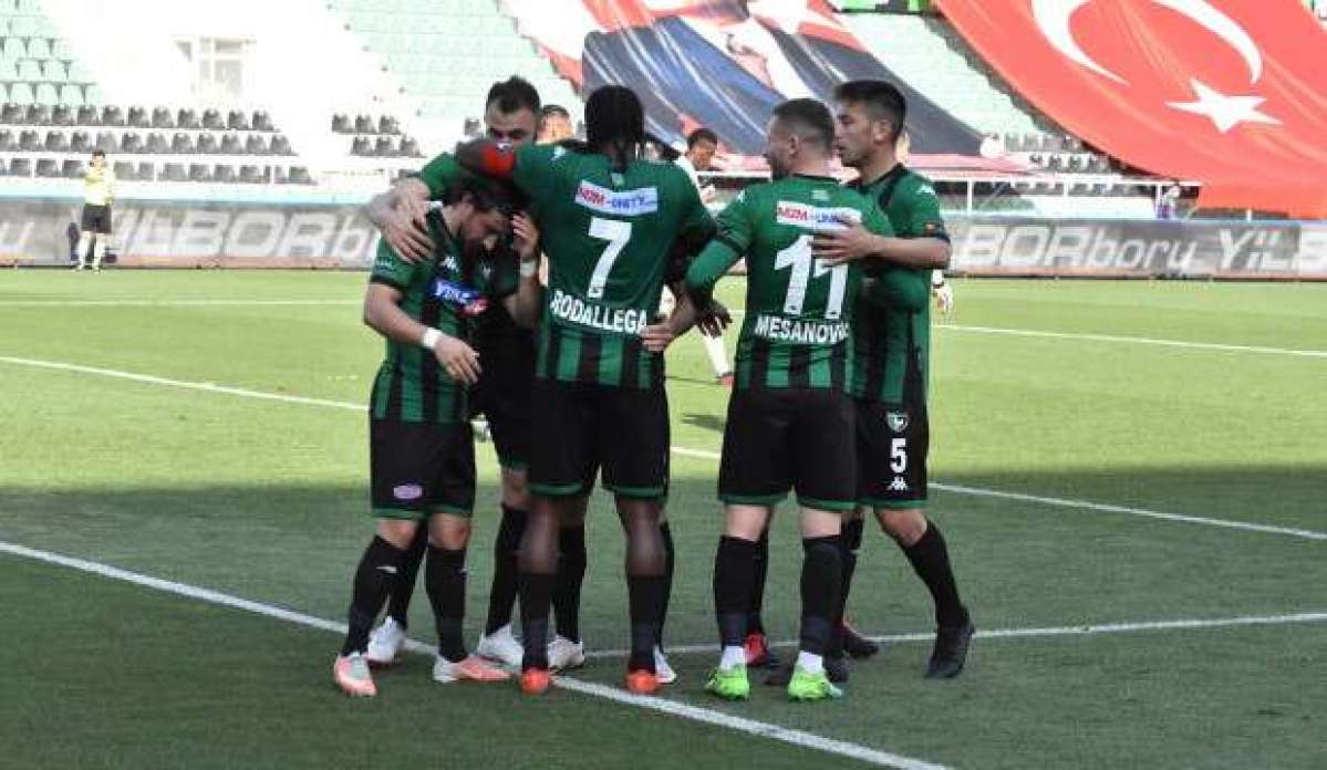 Denizlispor 16 yıl sonra ilk peşinde