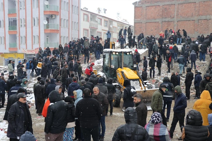 Depremin ardından 31 isme gözaltı kararı