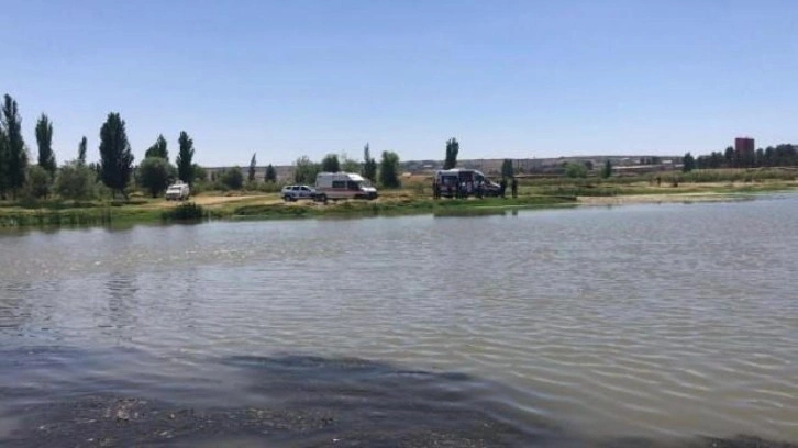 Dicle Nehri'ne giren 3 lise öğrencisi kayboldu