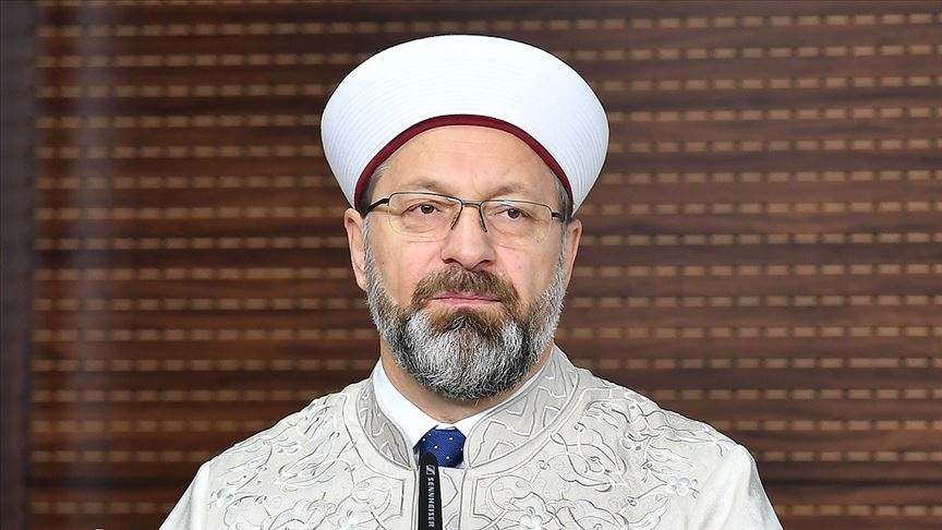 Diyanet İşleri Başkanı Erbaş: Gayrimeşru ilişkileri özendiren yayınlar aileyi tahrip etmektedir