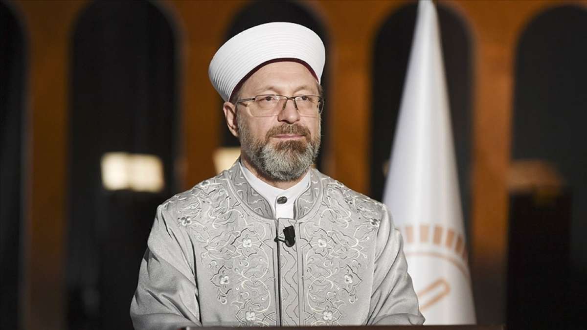 Diyanet İşleri Başkanı Erbaş: Irkçı zihniyete karşı uluslararası toplumu mücadeleye davet ediyorum