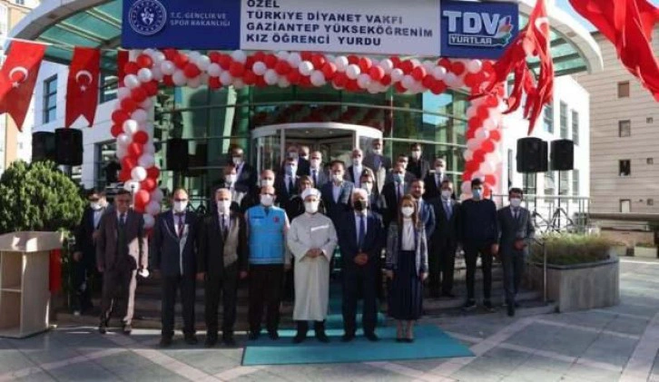 Diyanet Vakfı'dan Gaziantep'e kız öğrenci yurdu;  Açılışını Erbaş yaptı