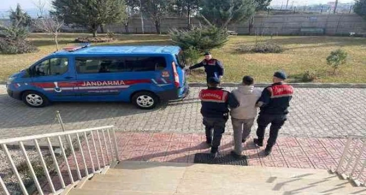 Diyarbakır’da 13 yıl 9 ay hapis cezası bulunan firari hükümlü yakalandı