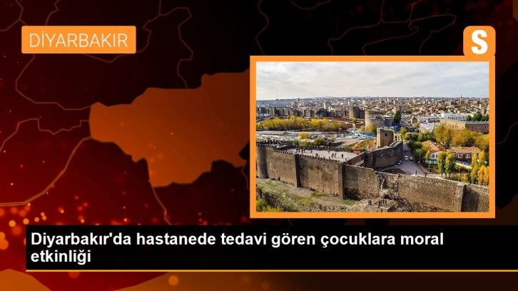 Diyarbakır'da hastanede tedavi gören çocuklara moral etkinliği